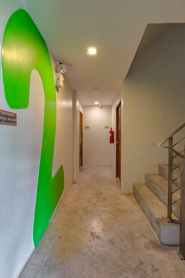 Small Shells Patong Phuket Exterior foto